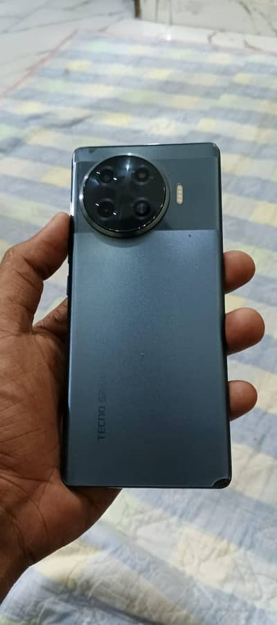 Tecno Spark 20 Pro Plus