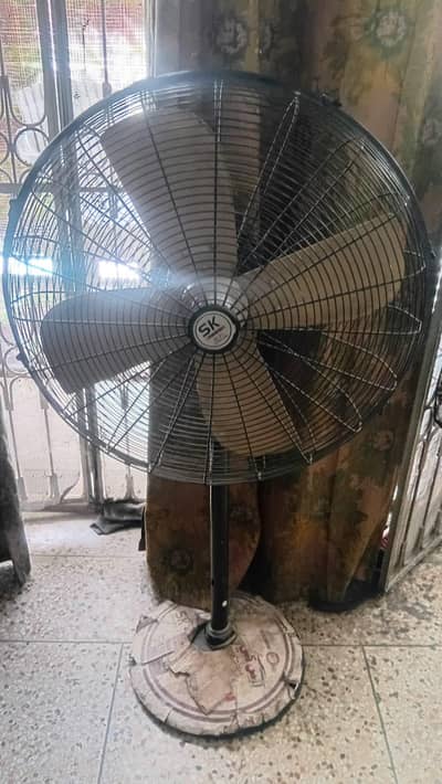8sk fan new condition