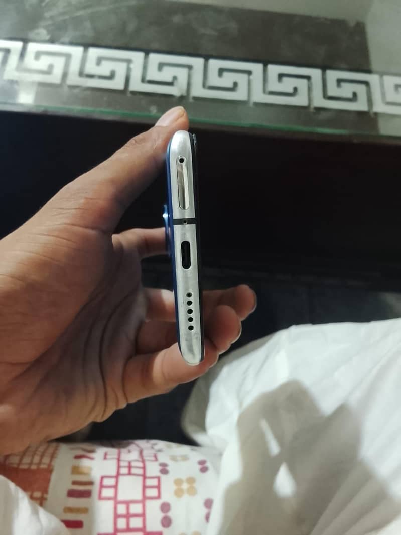 One Plus 7T 3