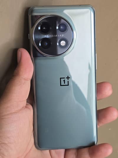 One Plus 11 Official PTA Aproved 16+12/256 Dual Physical