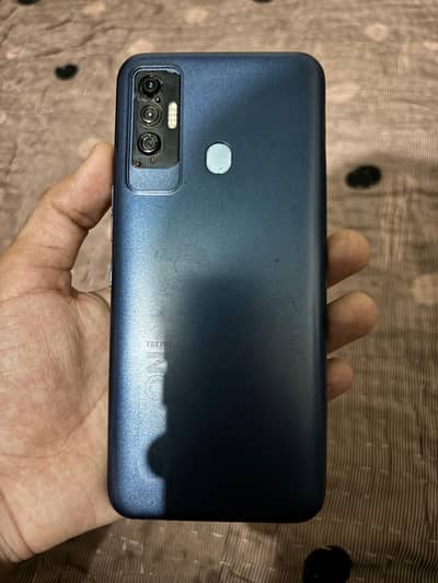 Tecno camon 17 6gb ram 128gb storage dual sim PTA approved