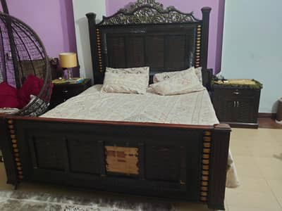 complete bedset chinioti wood  for sale