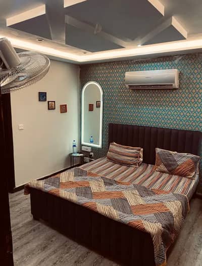 One bed vip apartments are available for 3/4 hours for couples and families and also available for long stay like night.