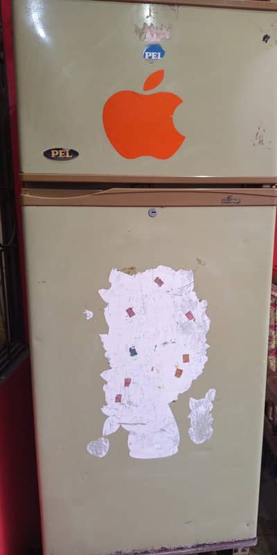 Full sized PEL refrigerator/ fridge