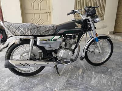 C. G 125 self start (silver edition)