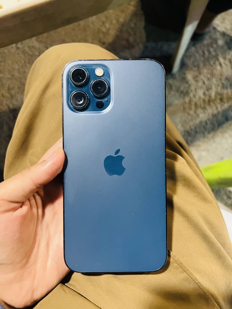 Apple iPhone 12 Pro Max 1