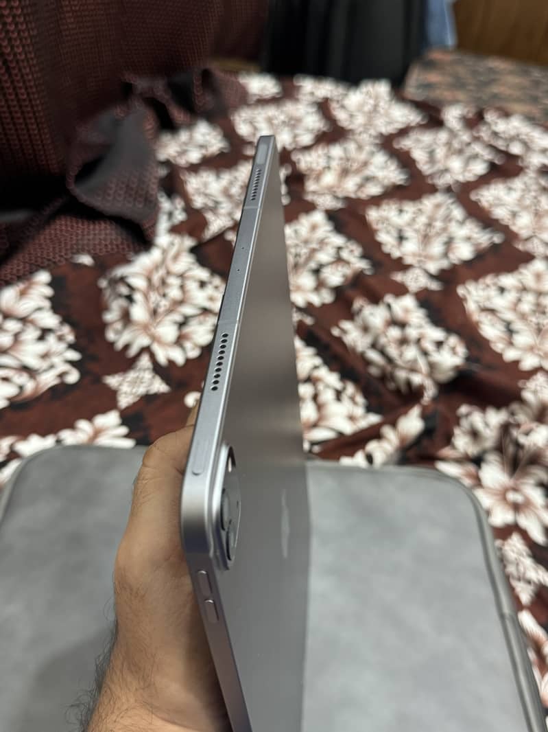 Ipad pro M2 128Gb celullar 5