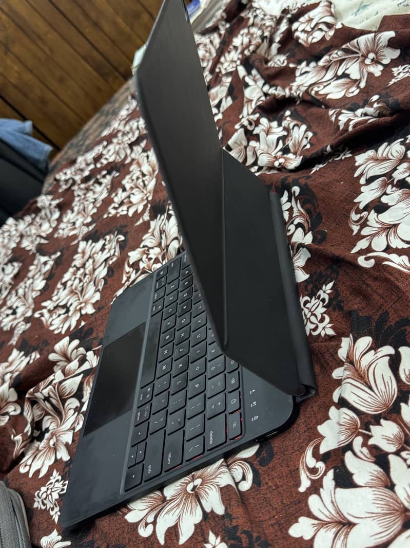 Ipad pro M2 128Gb celullar 9