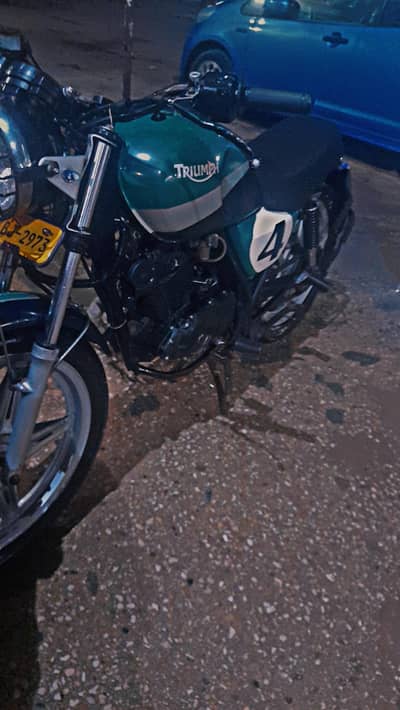 Suzuki 150 cafe racer 2005