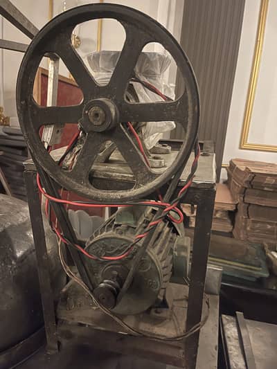 Qeema machine