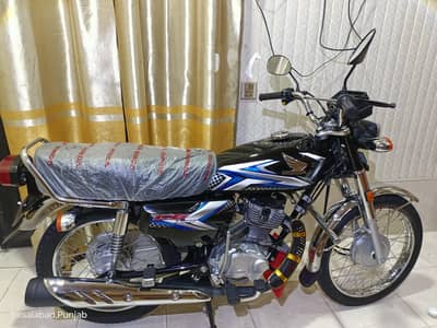 Honda 125 model 2025 Punjab number