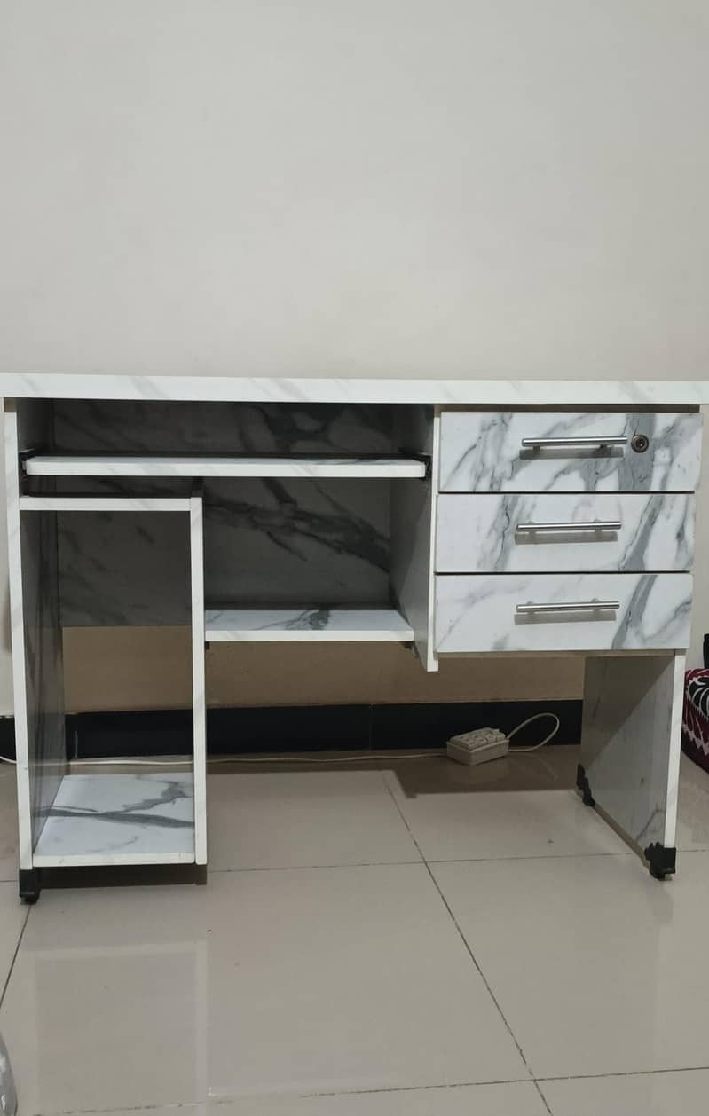 Computer Table | Study Table | 3 drawers 0
