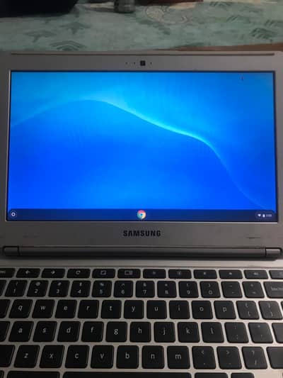 samsung chrome book urgent sale