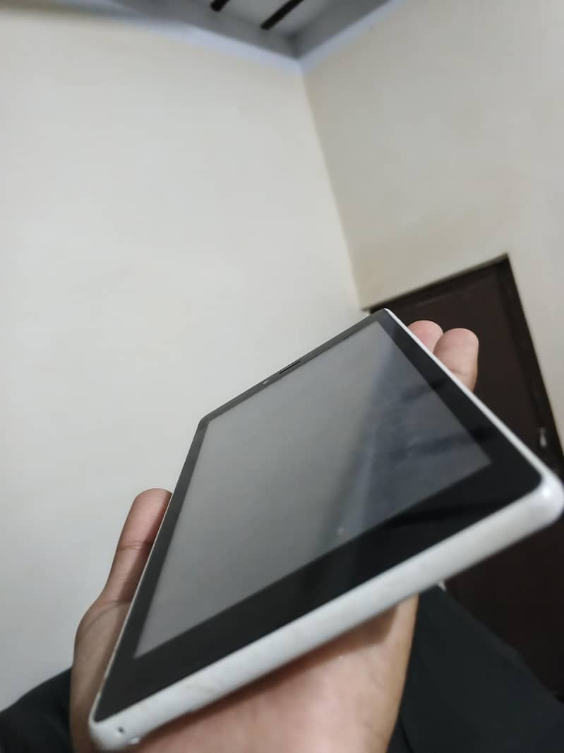 Alcatel tablet 1
