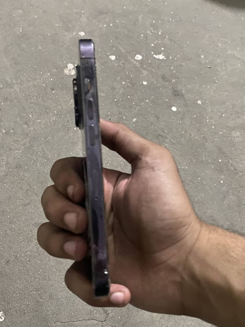 Iphone 14 pro 2