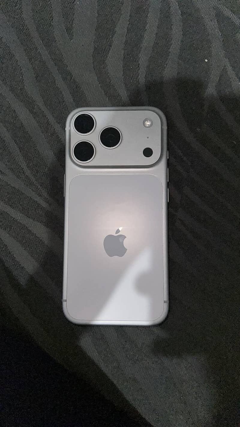 iphone 17 pro 0
