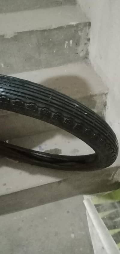 front tire cd 70 for sale in good condition like a. new