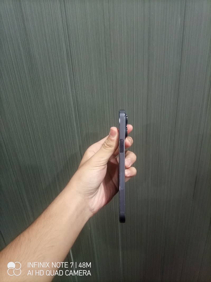 Iphone 14 pro max 2