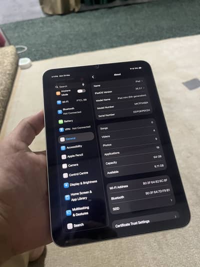 iPad mini 6 64gb fully genuine 100 health box not avilable