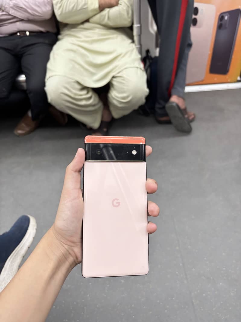 Google Pixel 6 3