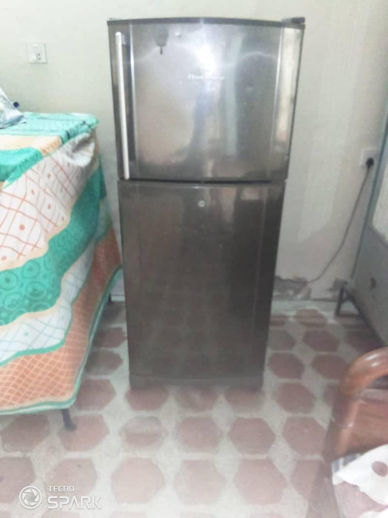 dawlance medium refrigerator 4
