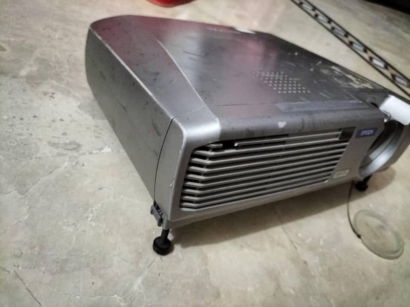 EPSON PROJECTOR EMP-74 2
