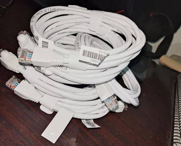 Cat5e B2 TIA-568-B patch cable 2 Meter 0
