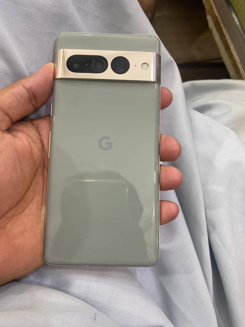 Google pixel 7 pro 2