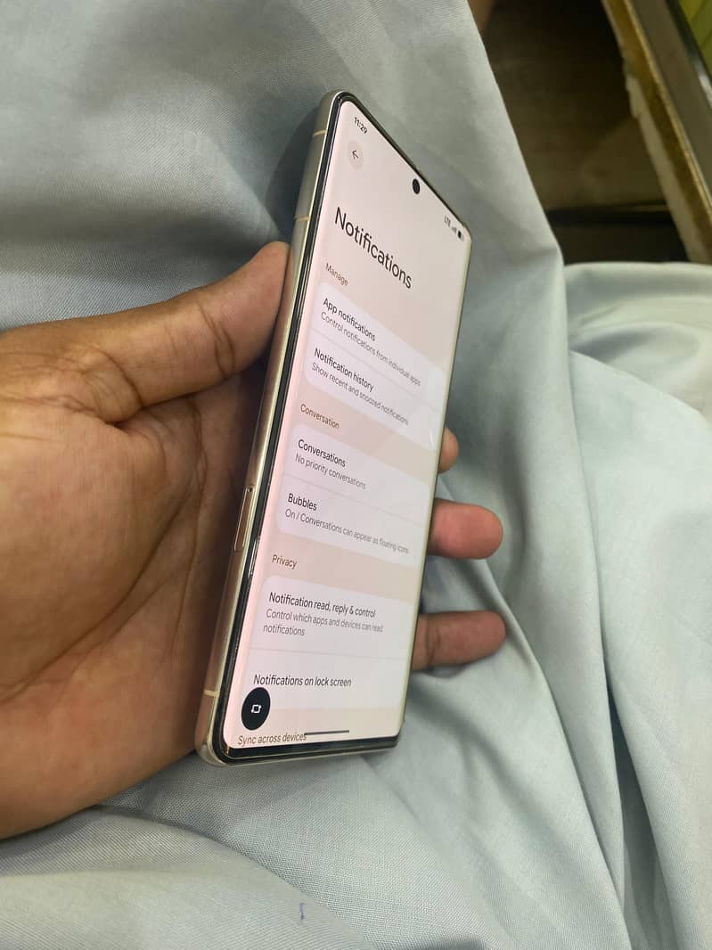 Google pixel 7 pro 5