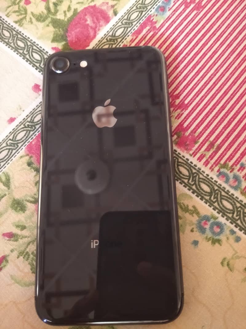 Apple iPhone 8 2