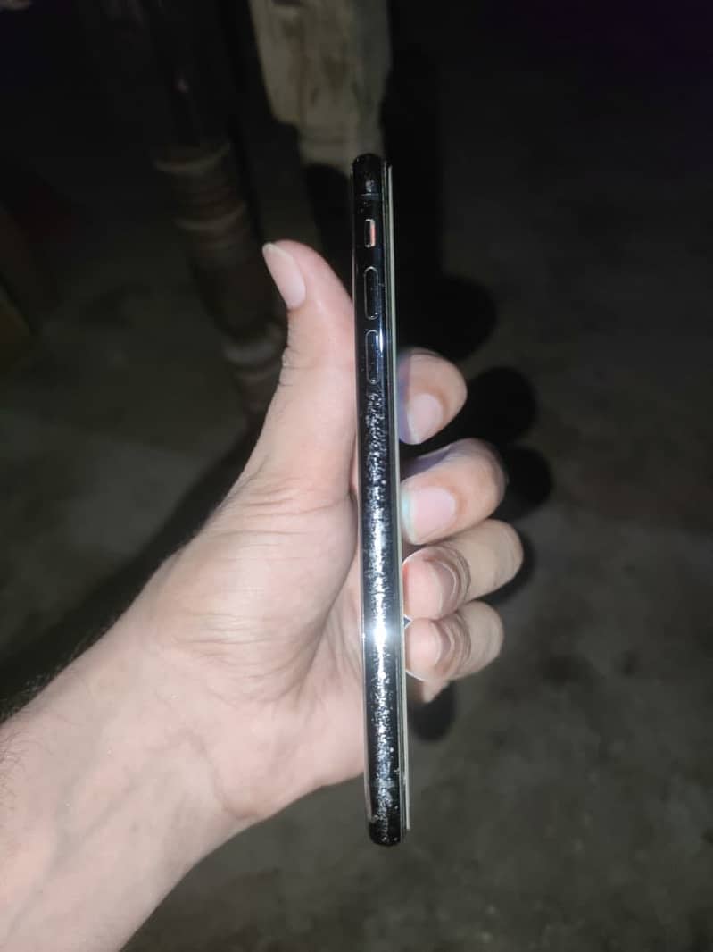 Apple IPhone X ( Factory Unlocked ) 2