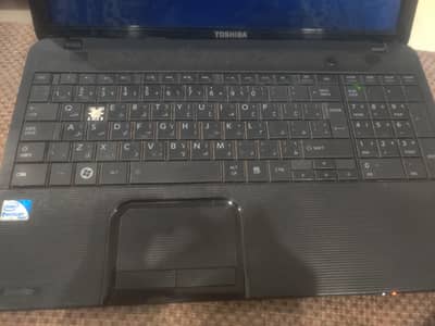 Toshiba satellite c850 laptop with charger