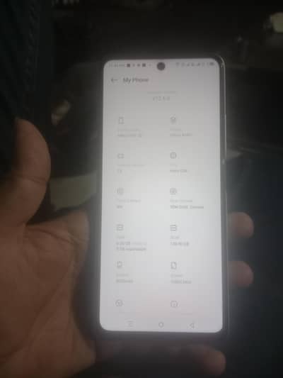 Infinix hot 30 8+8 gb 128bg
