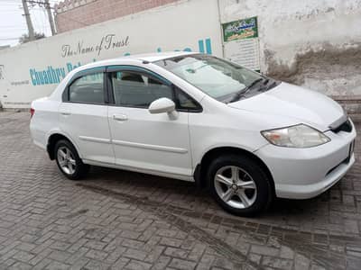 Honda city 2005exchang with mehran coure alto cultus santro