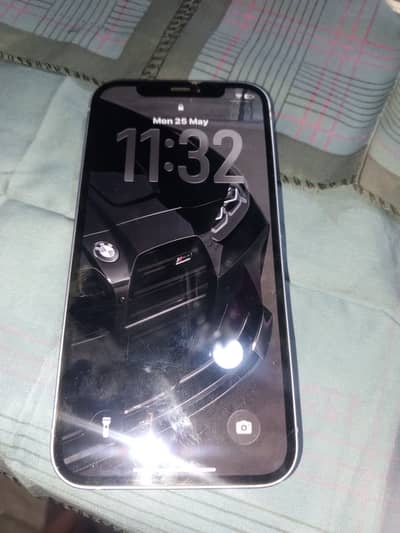 Apple iPhone 12