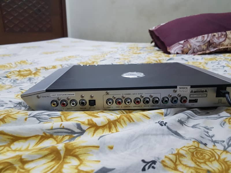 DVD PLAYER 2
