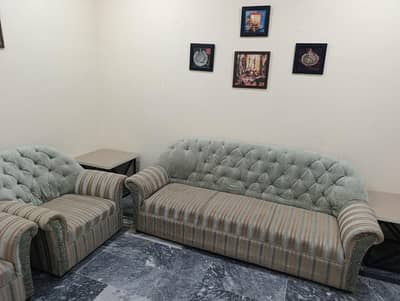 5 seater Sofa set for sale