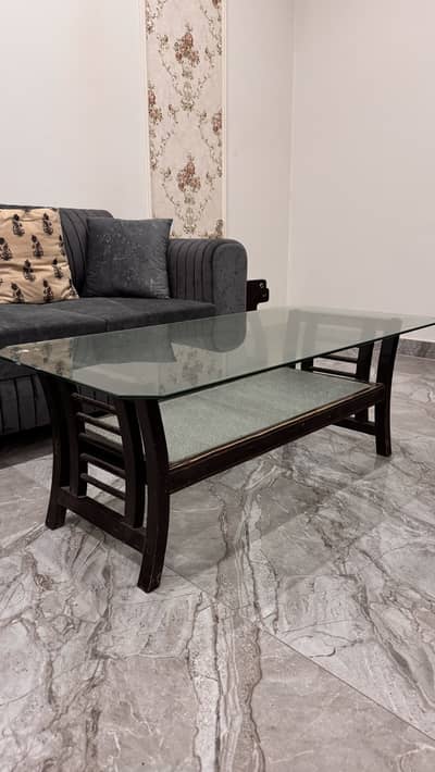 tea/coffee table