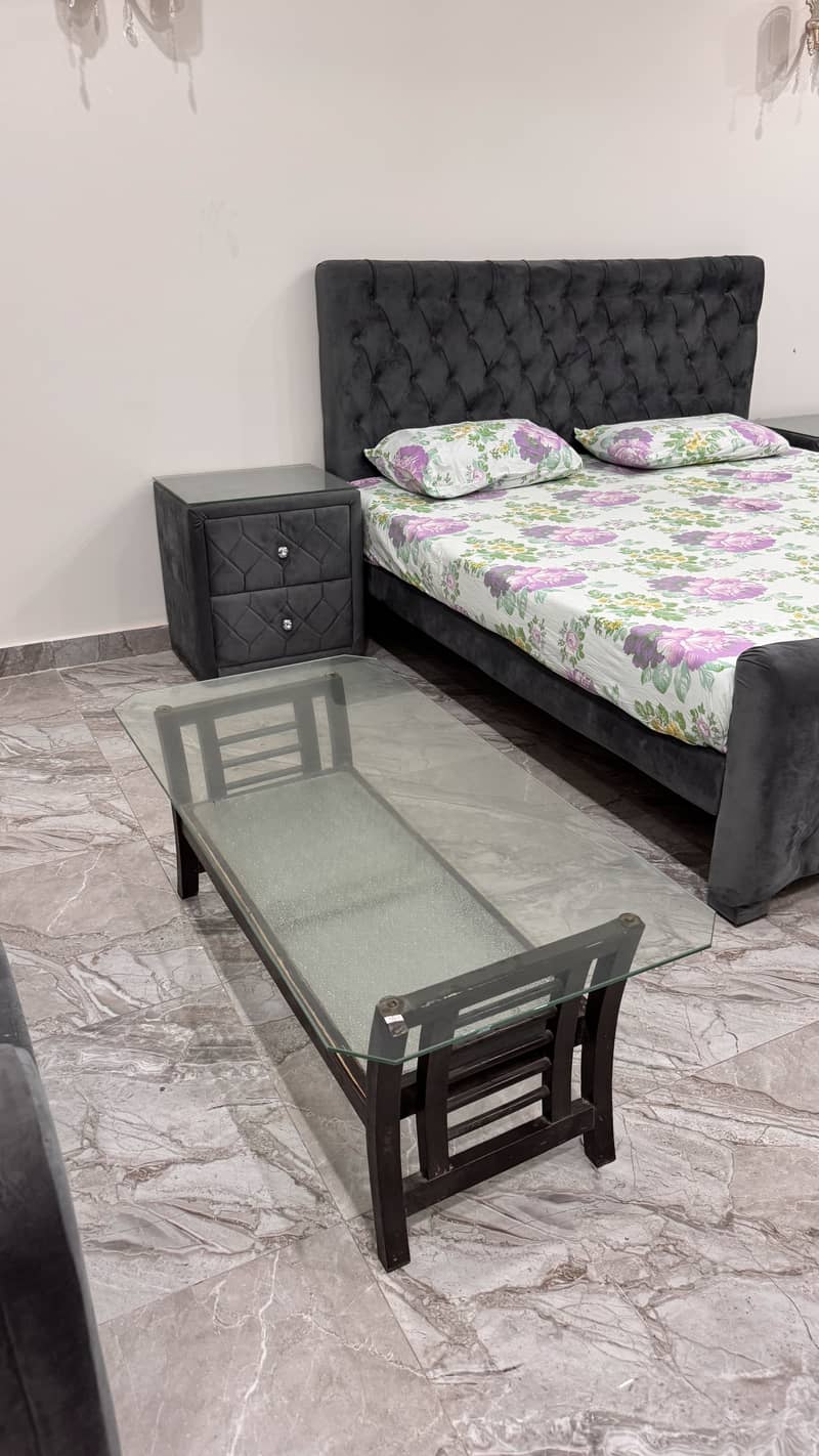tea/coffee table 1