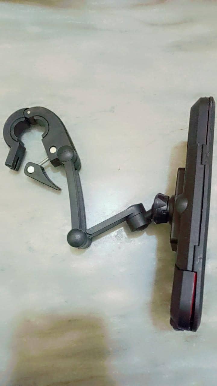 mobile stand 2