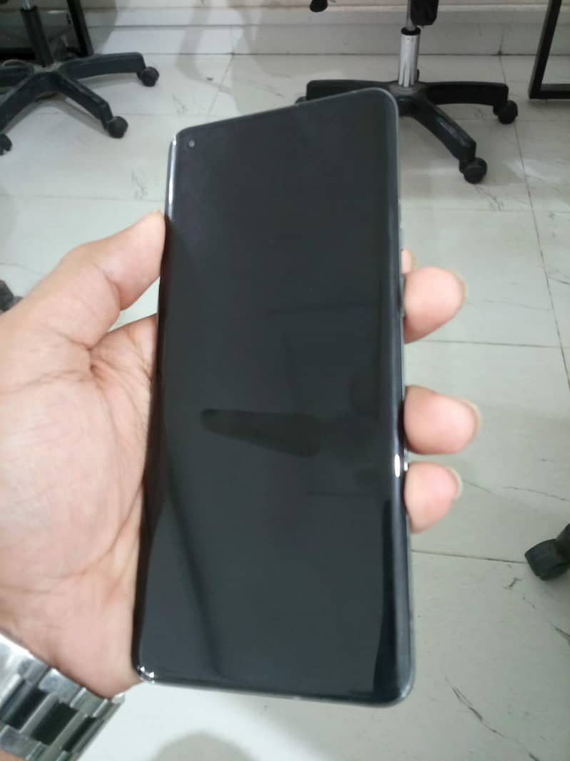 OnePlus 9 pro 0