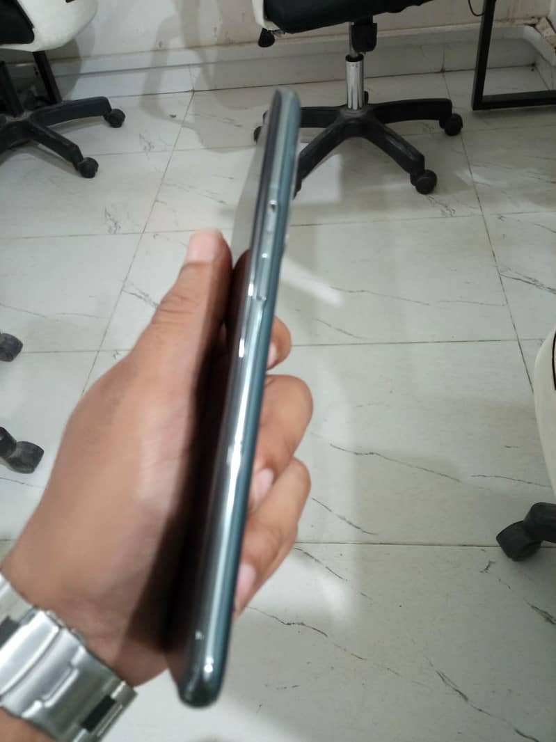 OnePlus 9 pro 6