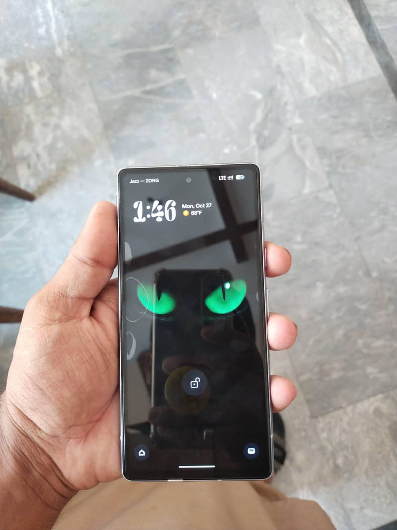 Google Pixel 7a 2