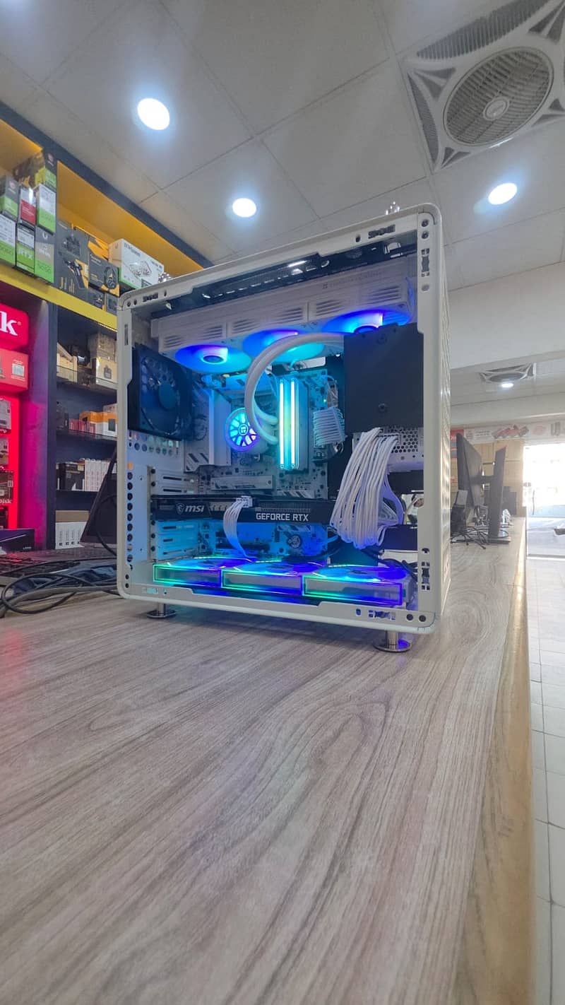 Custom All-White Gaming Rig – Ultimate Ryzen 7 7800X3D Gaming PC ...