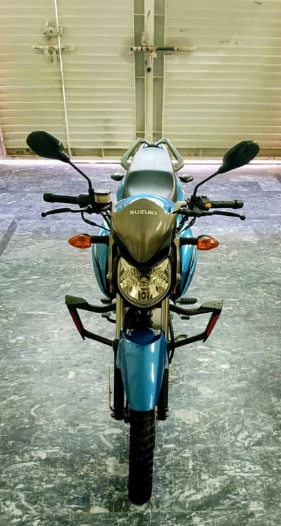 Suzuki gsx 125