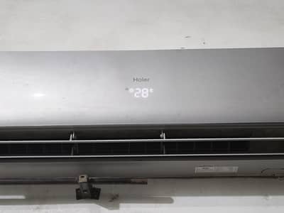 haier AC DC inverter A one condition 1.5 ton
