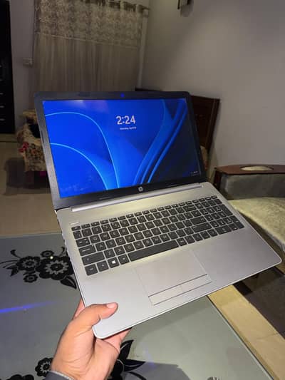 HP i7 10th gen ryzen 5 pro