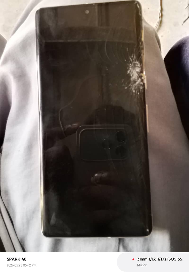 Google pixel 7pro read description first 0