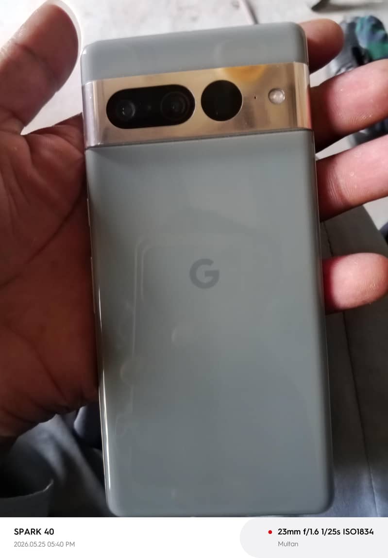 Google pixel 7pro read description first 1