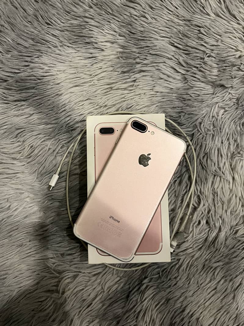 Apple iPhone 7 Plus 1